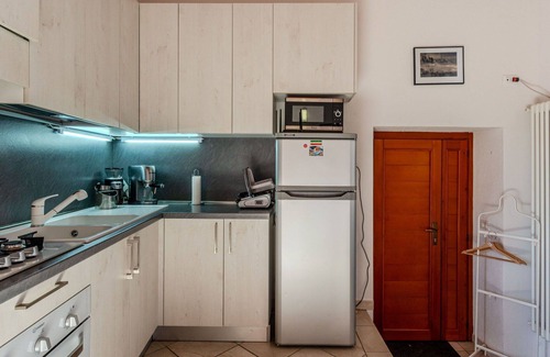 Montemezzo Casa | Preciosa casa de vacaciones privada para 4 personas con WIFI, terraza y vista panorámica