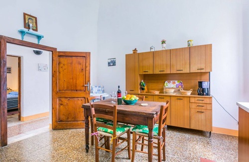 Sinalunga Villa | Estupenda casa de vacaciones privada para 11 personas con WIFI, TV, balcón y mascotas permitida