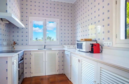 Cala Murada Villa | Preciosa casa de vacaciones privada con WIFI, A/C, piscina privada, TV, patio y vista panorámica