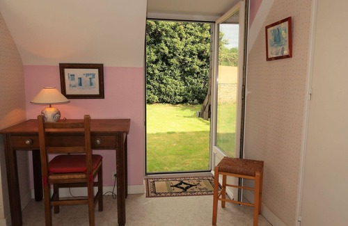 Ploumilliau Casa | Preciosa casa de vacaciones privada para 5 personas con piscina, WIFI, TV y terraza