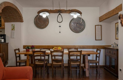 Vicchio Casa | Maravillosa casa de vacaciones privada con WIFI, piscina privada, TV, patio y mascotas permitida