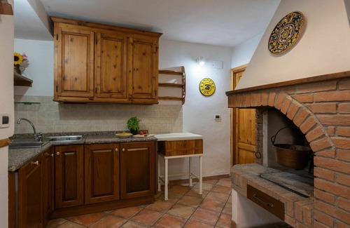 Vicchio Casa | Maravillosa casa de vacaciones privada con WIFI, piscina privada, TV, patio y mascotas permitida