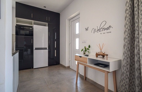 Melres Casa | Maravillosa casa de vacaciones privada para 6 personas con WIFI, TV y terraza