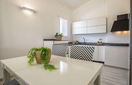 Badesi Villa | Estupenda casa de vacaciones privada para 6 personas con WIFI, A/C, TV y patio