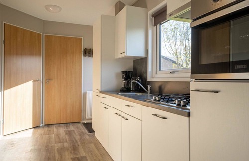 Linden Casa | Estupenda casa de vacaciones privada para 6 personas con WIFI, TV y terraza