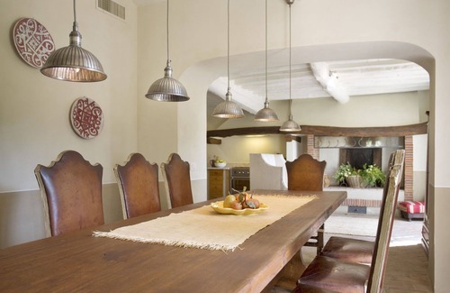Villabuona Villa | Maravillosa casa de vacaciones privada con piscina privada, WIFI, A/C, TV, patio, cerca de Lucca