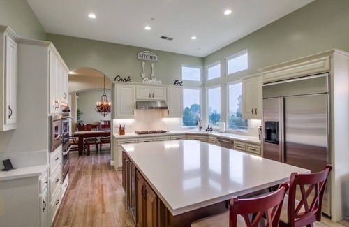 Kit Carson Casa | Beautiful property overlooking vineyards and golf course. Lots of amenities!!