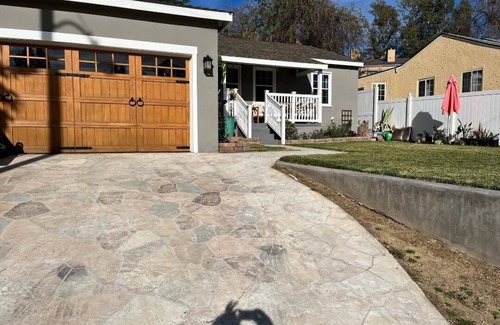 Altadena Casa | Beautiful redone home in the hills north of Pasadena near hiking and wildlife...