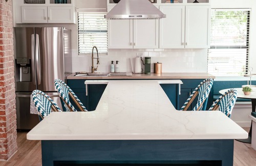 Lincoln Terrace Condominio | Beautiful remodeled historical home in safe neighborhood downtown.