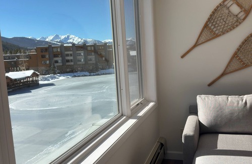 Lakeside Village Condominio | Beautiful Renovated 1br Lakeside Condo 1 Bedroom Condo