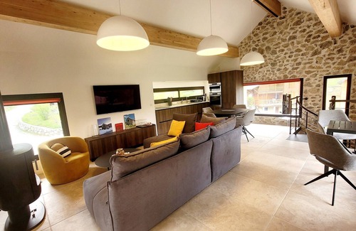 Roubion Chalet De Esquí | Beautiful renovated chalet at the foot of the Roubion slopes
