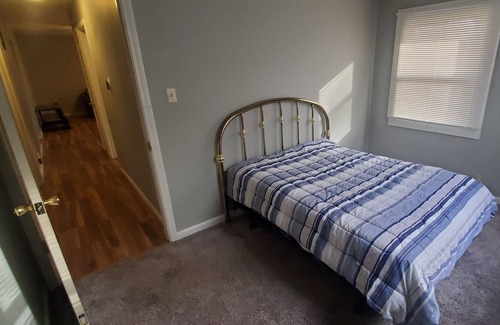 Champaign Casa | Beautiful Rental