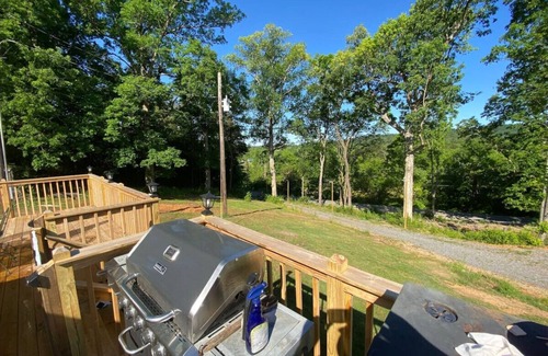 Etowah Condominio | Beautiful Room Just Waiting for You!