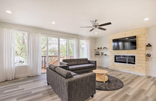 West Valley City Casa | Beautiful West City Valley Home with Huge Yard