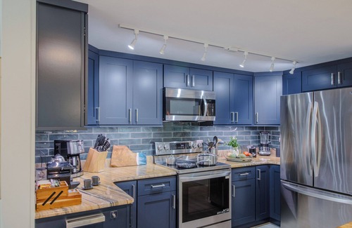 Flor-a-mar Casa | Beautiful Saltwater Canal Home at the Gulf of Mexico