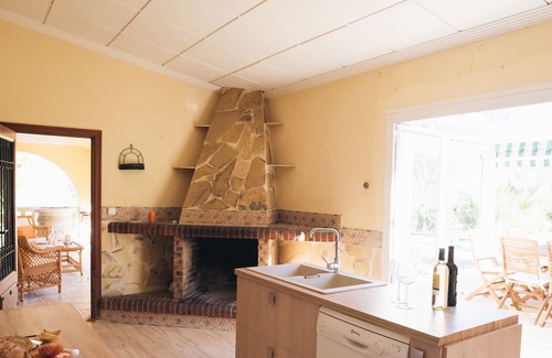 Aspe Casa | HERMOSA CASA ESPAÑOLA DE 6 CAMAS CON CASITA AUTÓNOMA, EN 8 ACRES. ALICANTE