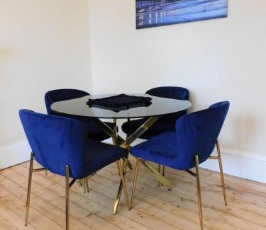 North West Apartamento | Beautiful & spacious 2 bed apt in Glasgow West End