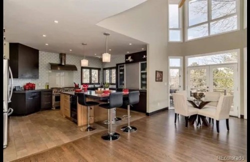 Northridge Casa | Beautiful spacious home in gated community