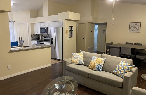 Fairvilla Casa | Beautiful Spacious Orlando Home Near Theme Parks