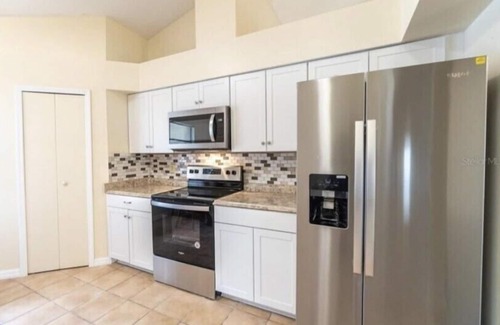 Fairvilla Casa | Beautiful Spacious Orlando Home Near Theme Parks