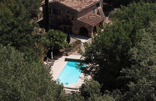 Villecroze Otro | Beautiful Stone Mas House in Provence