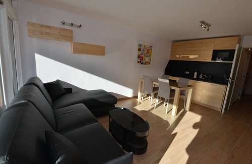 Jeux Apartamento | Precioso estudio de 36 m2 para 4 personas - reformado - centro turístico