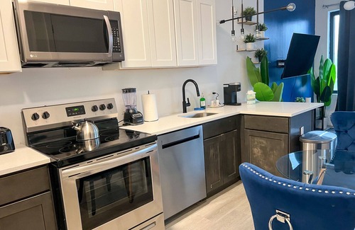 Elizabeth Apartamento | Beautiful Studio Near Airport 7736
