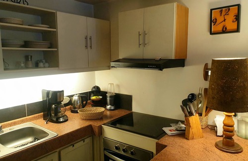 La Mariscal Apartamento | Cordero Hermosa suite w / balcón