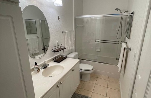 Orlando Casa | BEAUTIFUL TOWN HOUSE NEAR THE PARKS! AND DOWNTOWN!