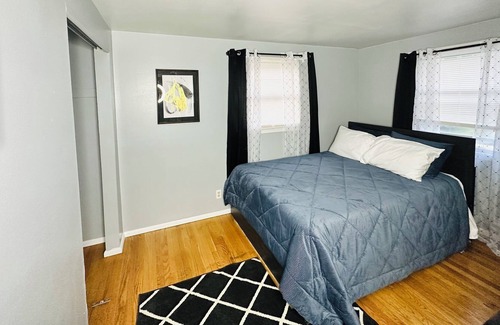 Milwaukee Casa | Beautiful Townhome!!!! Accepting Traveling Nurses