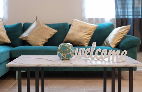 Sanford Casa | Beautiful townhouse awaits you. Pet friendly!