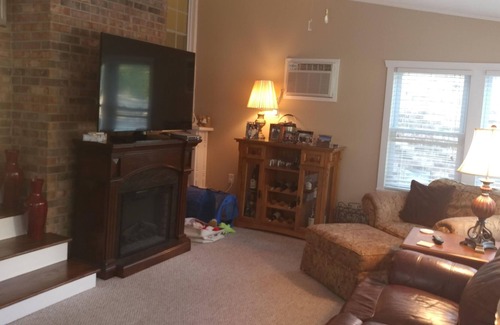 Bellevue Casa | Hermoso espacio de dos habitaciones. Gran barrio, entrada privada.