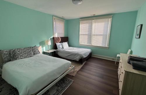 Anacostia Apartamento | Beautiful Updated 4BR Apartment in DC with Easy Parking