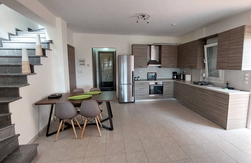 Halkidiki Casa | Beautiful vacation home by the sea with sea view