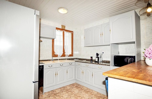 Prades Casa | Alojamiento de 3 habitaciones en Prades