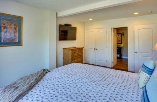 Avalon Casa | Beautiful views day and night!