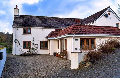 Westleigh Casa | Maravillosa casa de vacaciones para 8 personas con WIFI y terraza