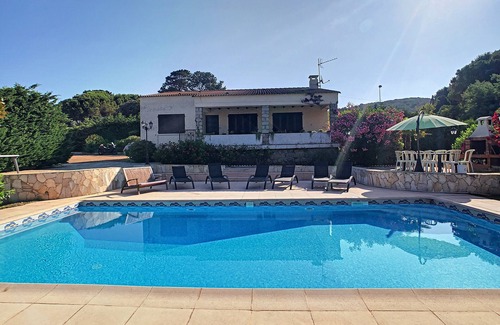 Isolella Villa | HERMOSA VILLA JUNTO AL MAR PISCINA PRIVADA