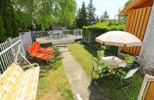 Balatonakali Casa | Maravillosa casa de vacaciones para 4 personas con A/C, WIFI, TV, terraza y mascotas permitida