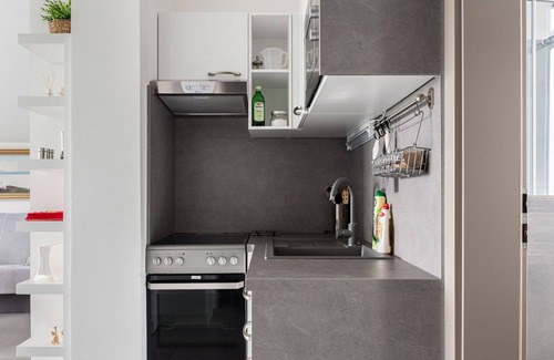 Lany Villa | Estupenda casa de vacaciones para 4 personas con WIFI, piscina, TV, balcón y vista panorámica