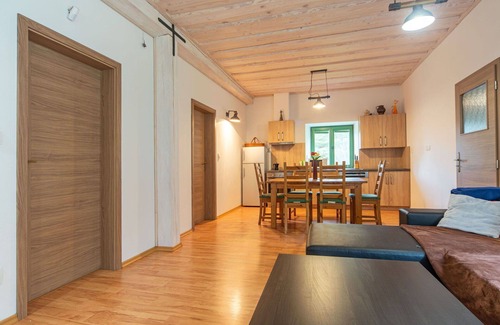 Veseli nad Luznici Casa | Estupenda casa de vacaciones para 6 personas con WIFI, TV y terraza