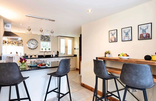 Casterton Casa | Preciosa casa de vacaciones para 8 personas con WIFI y TV