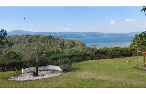 Arenal Apartamento | Beautiful villa in front of lake Arenal Apt. #1