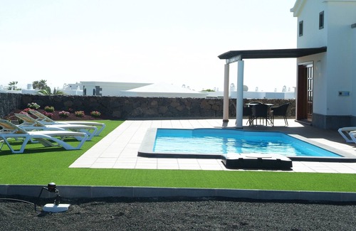 Playa Blanca Villa | Hermosa villa con piscina privada, obtener vistas, Gamesroom con mesa de billar y barbacoa