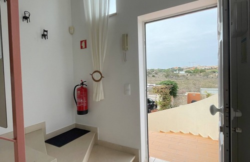 Atalaia Villa | Hermosa villa para 4-6 cerca de la playa, ¡todo para unas vacaciones perfectas!