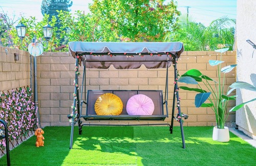 Hacienda Heights Casa | Beautiful yard 7 rooms 4 bathrooms Near Disneyland & Hollywood