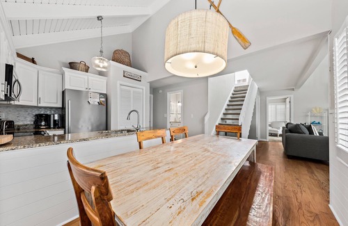 Sealoft Villas Casa | Hermoso Decorado, actualizado Sealoft! Vistas Lagoon! Paseo a la playa / Sealoft Pool!