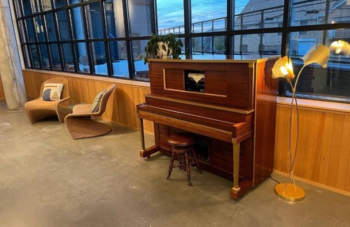 East Nashville Casa | Beautifully Decorated Room Just Steps from Vibrant Nightlife, 3 Spacious Suites
