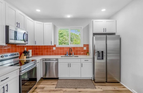 Wahiawa Casa | Beautifully Remodeled 3/2 space in Wahiawa Heights