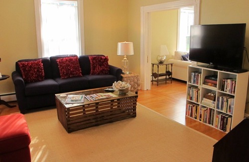 Rockland Casa | Beautifully restored 4-bedroom sea captain's house with water views, STR25-57